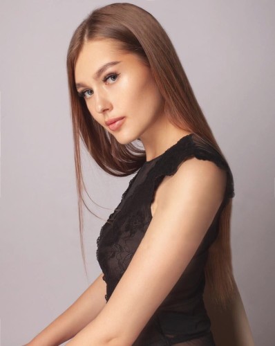 Аня, Г. Зима